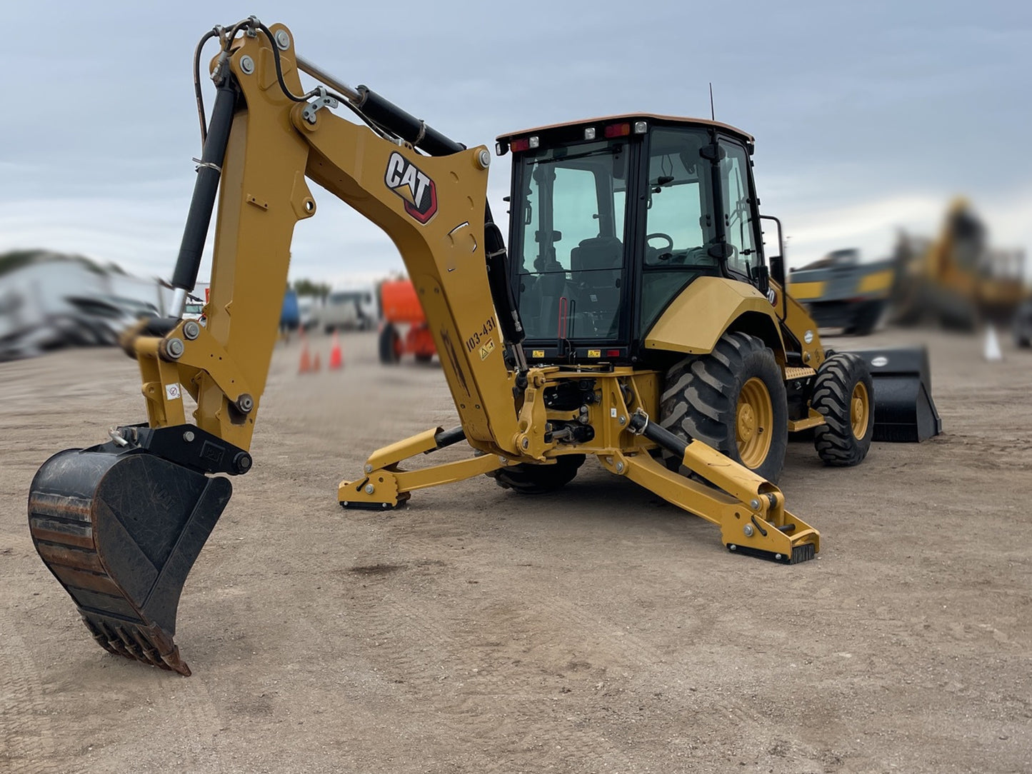 Cat 420 IT 4x4 Backhoe Loader - 2022