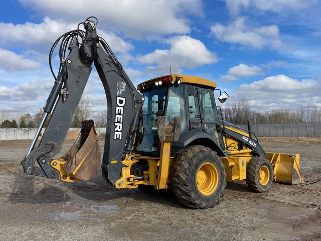 John Deere 410L 4x4 Backhoe Loader