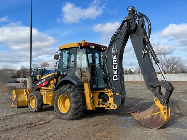 John Deere 410L 4x4 Backhoe Loader